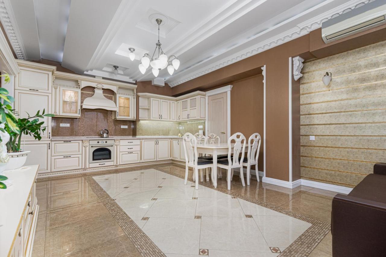 أوديسا Gefest Luxury Sea View Apartment المظهر الخارجي الصورة